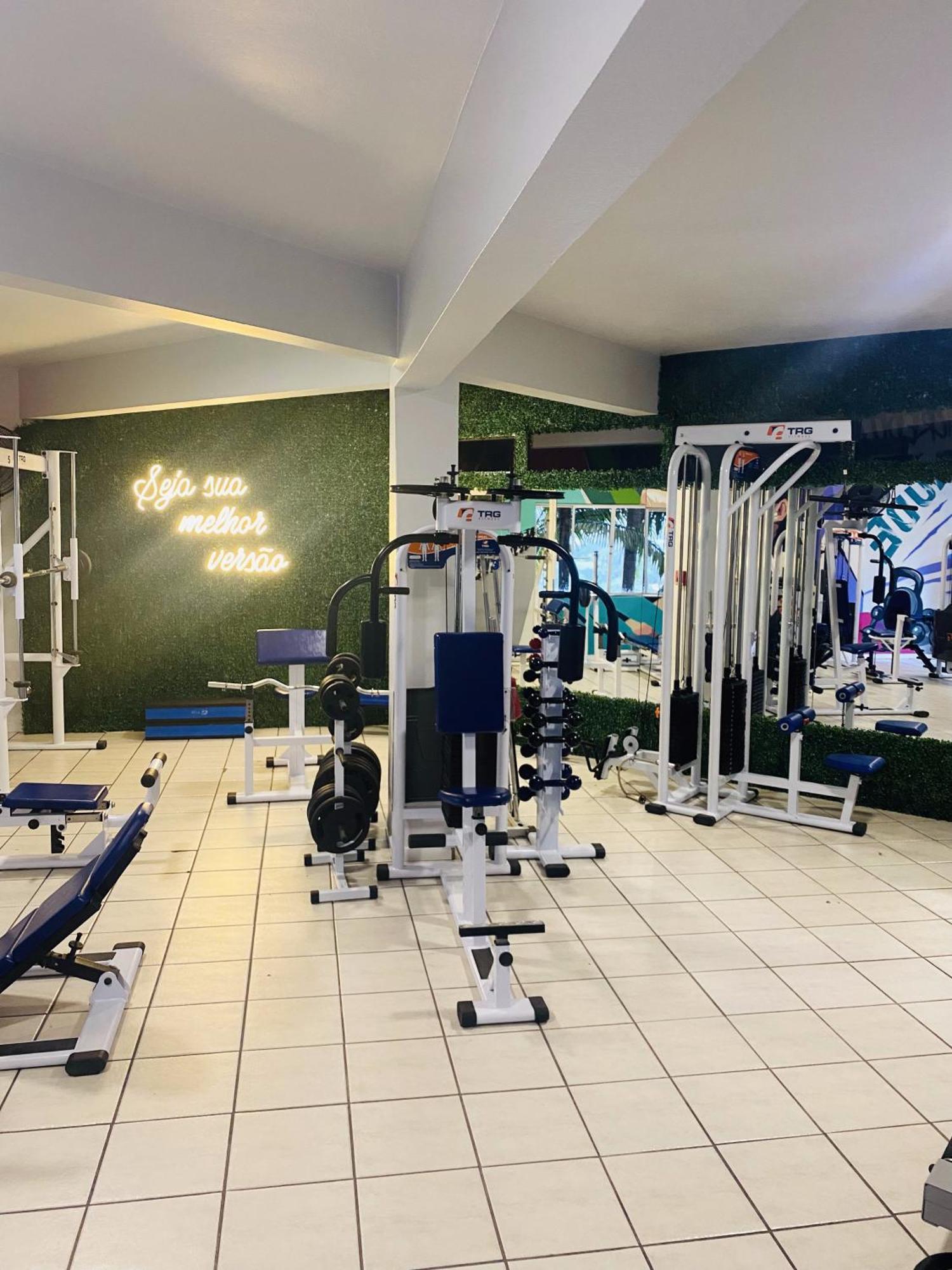 Real Nob Hotel Orleans Zewnętrze zdjęcie