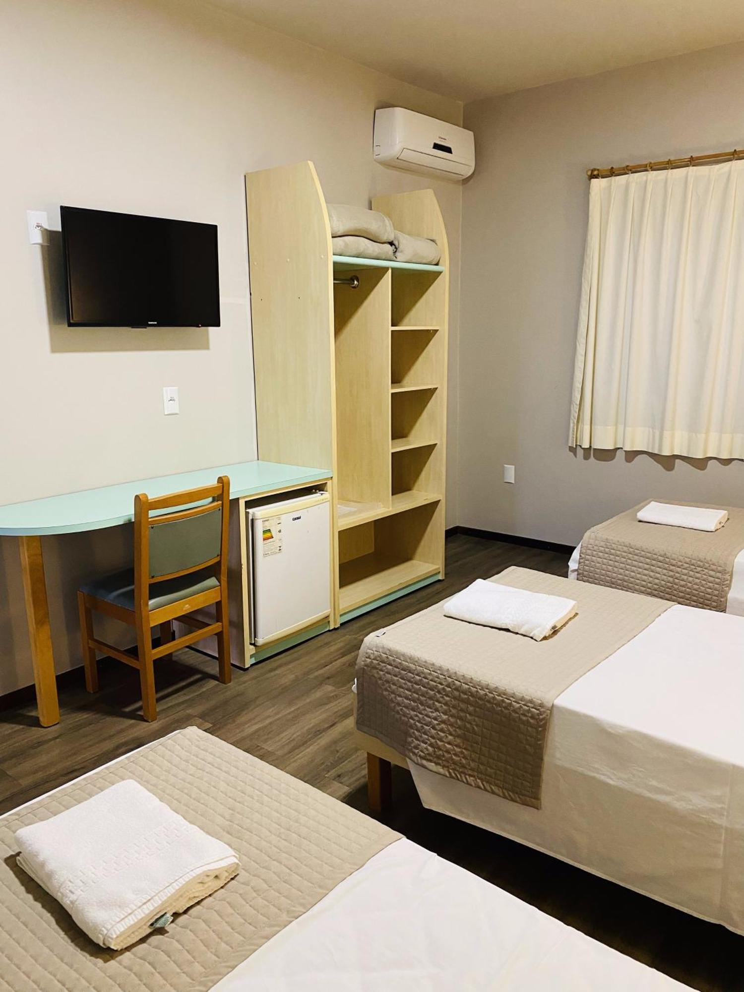 Real Nob Hotel Orleans Zewnętrze zdjęcie