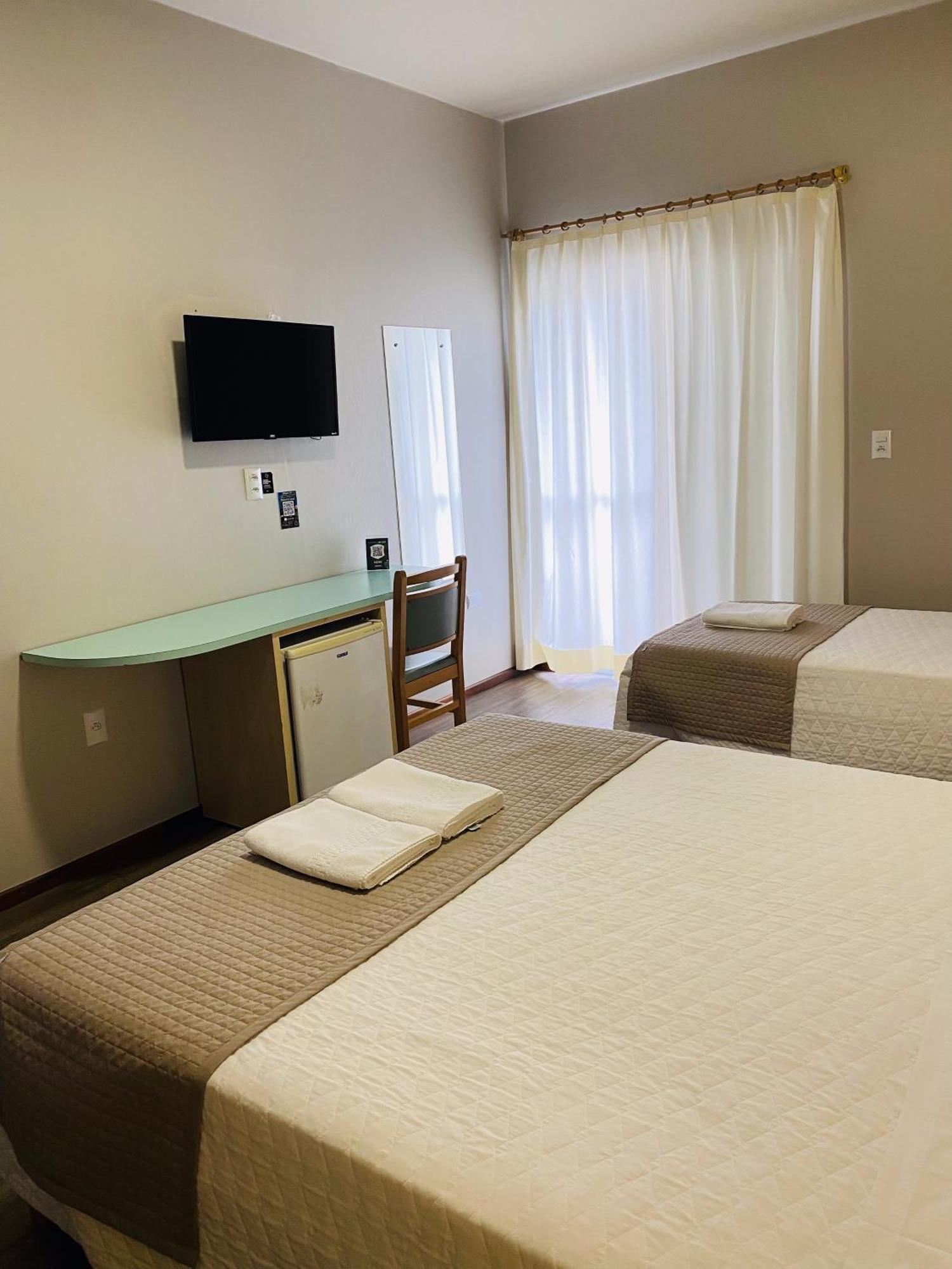 Real Nob Hotel Orleans Zewnętrze zdjęcie