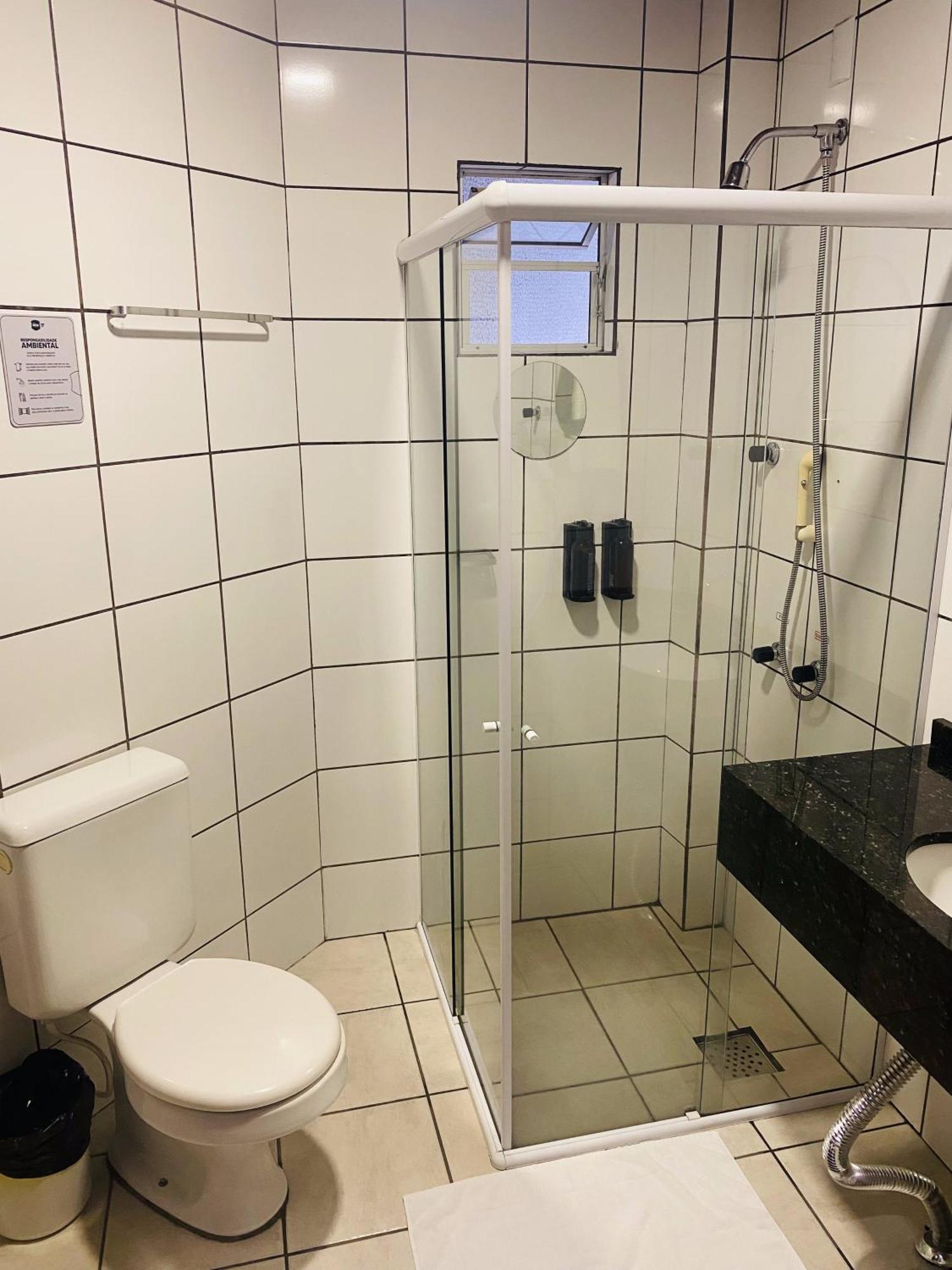 Real Nob Hotel Orleans Zewnętrze zdjęcie